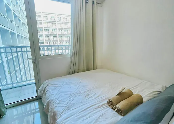 Aparthotel 1 Bedroom Unit With Balcony 15th Floor - Pool View 7mins Walk To Moa