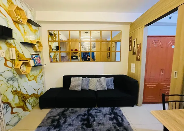 1 Bedroom Unit With Balcony 15th Floor - Pool View 7mins Walk To Moa Aparthotel Manila