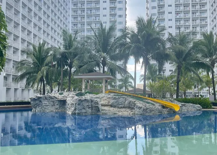 Aparthotel 1 Bedroom Unit With Balcony 15th Floor - Pool View 7mins Walk To Moa Manila