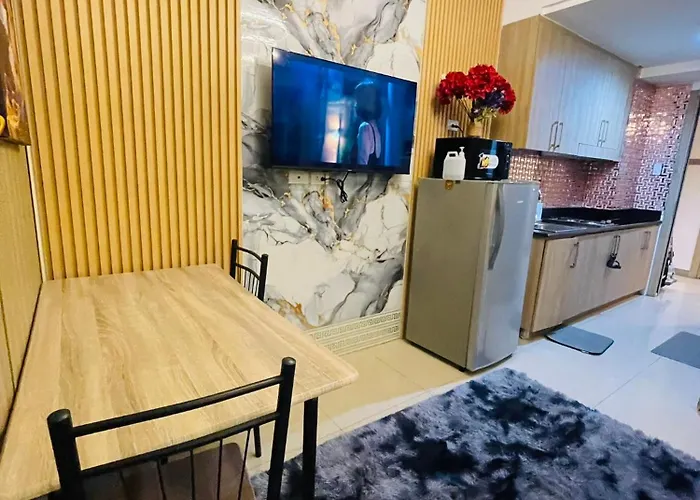 1 Bedroom Unit With Balcony 15th Floor - Pool View 7mins Walk To Moa Aparthotel