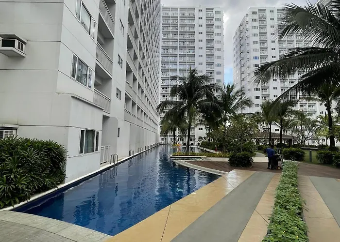 Aparthotel 1 Bedroom Unit With Balcony 15th Floor - Pool View 7mins Walk To Moa *